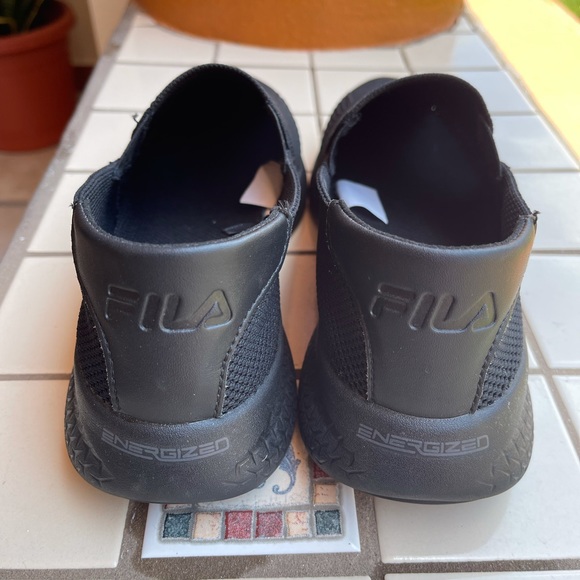 FILA Soft Lightweight Mallorca Slip-on Shoes Black - Picture 5 of 8